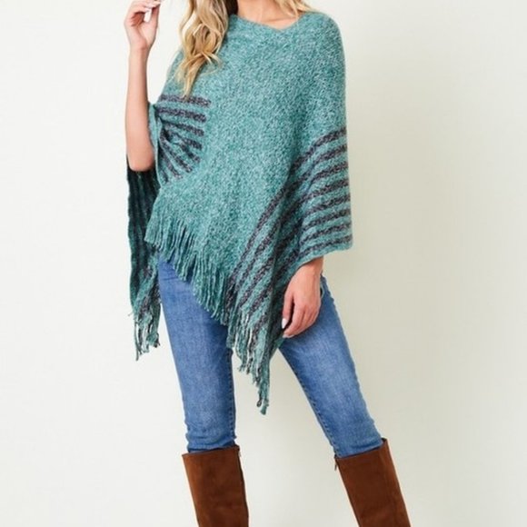 Pinklicious Knit Poncho Charcoal Stripe Bottom NWT - Picture 1 of 4